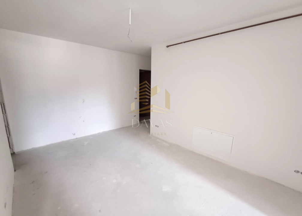 Apartament de 2 camere decomandat | Complex Season | Frunzisului 