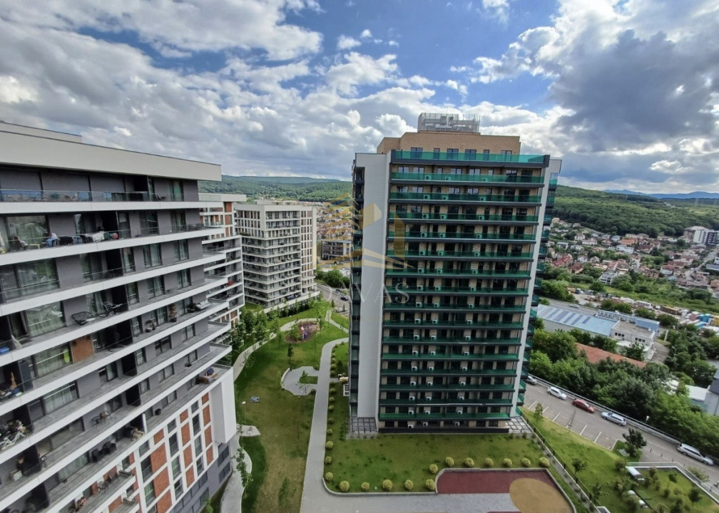 Apartament de 2 camere decomandat | Complex Season | Frunzisului 