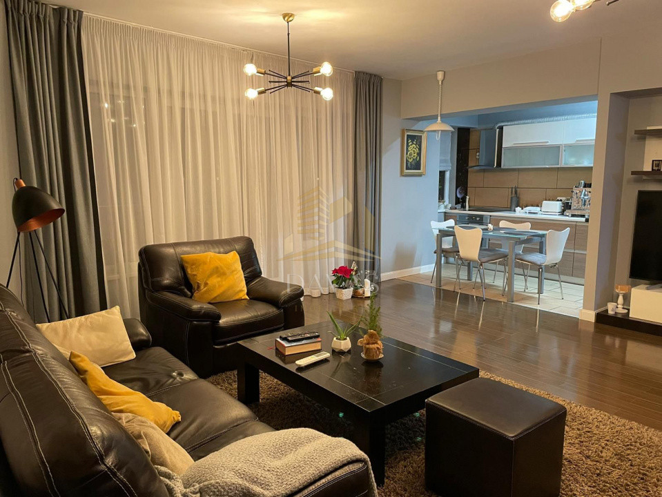 Apartament de 4 camere | Plopilor