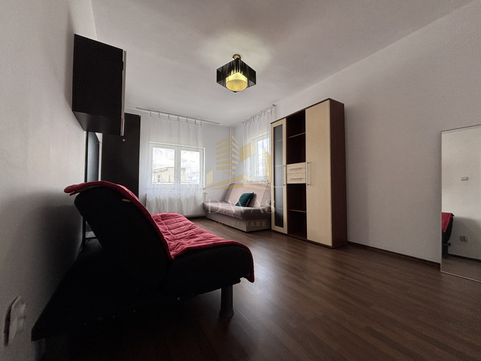 Apartament de 4 camere decomandat | Manastur - Calea Florești 