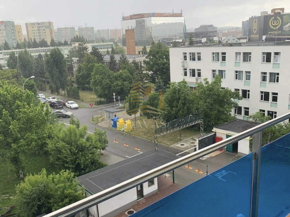 Apartament de 2 camere semidecomandat | Viva City