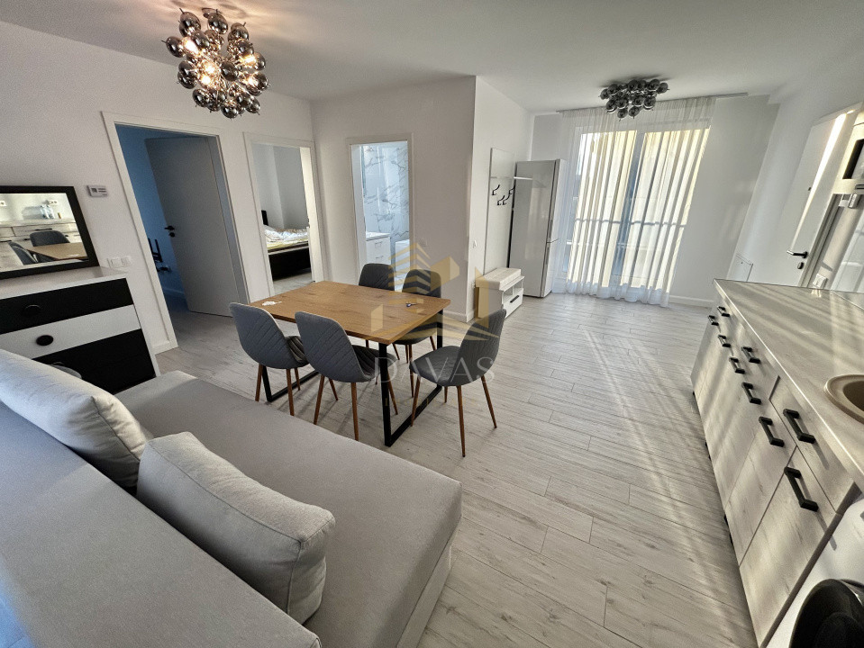 Apartament 3 camere de inchiriat | Semidecomandat | Baciu | Parcare