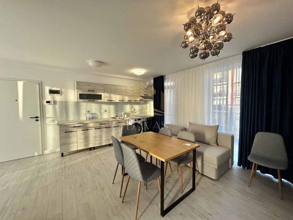 Apartament 3 camere de inchiriat | Semidecomandat | Baciu | Parcare