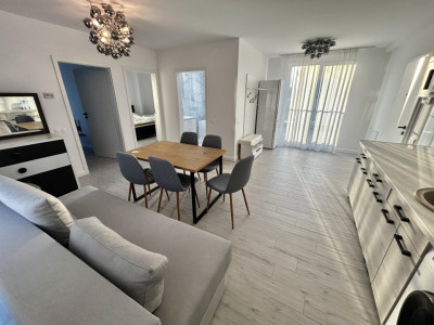 Apartament 3 camere de inchiriat | Semidecomandat | Baciu | Parcare