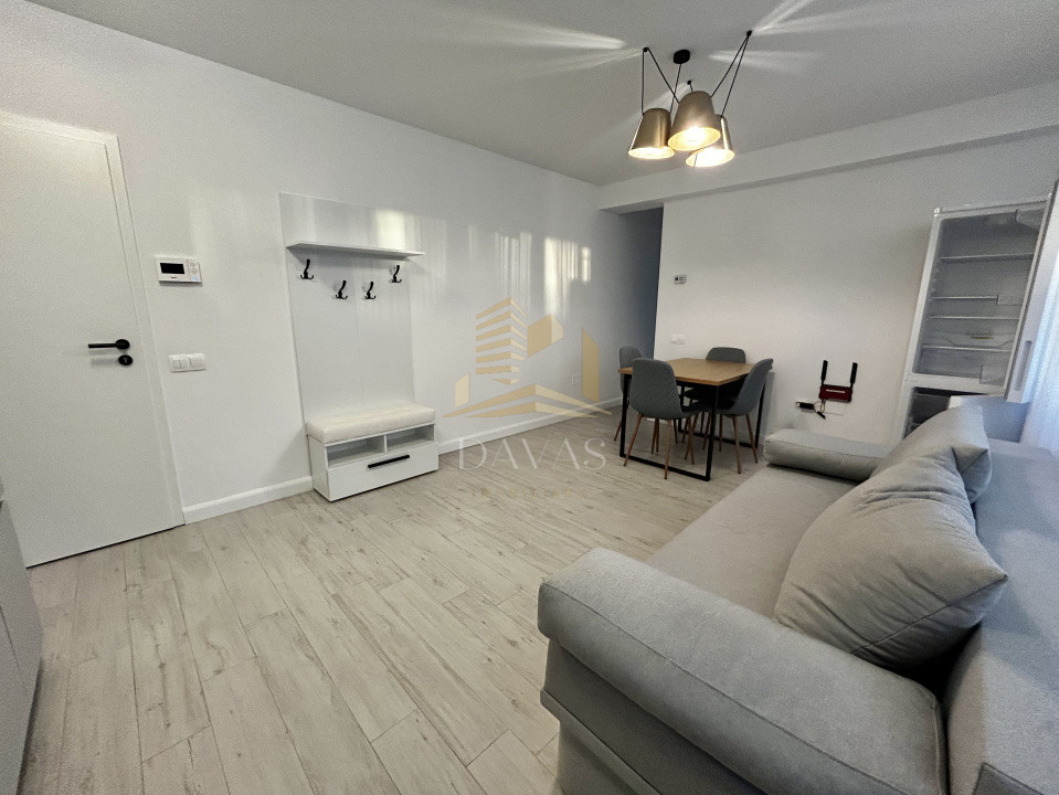 Apartament doua camere de inchiriat | Semidecomandat | Baciu | Parcare