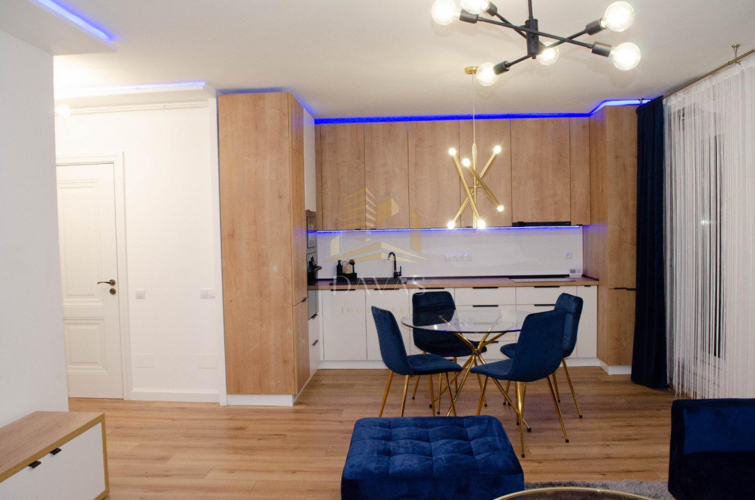 Apartament de 3 camere semidecomandat | Andrei Muresanu 