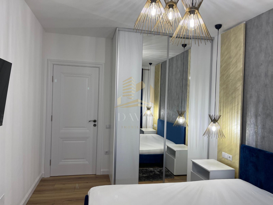 Apartament de 3 camere semidecomandat | Andrei Muresanu 