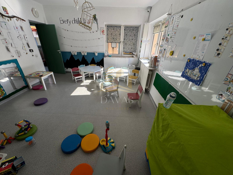 Casa individuala ideală pentru After-School | Dambul Rotund 