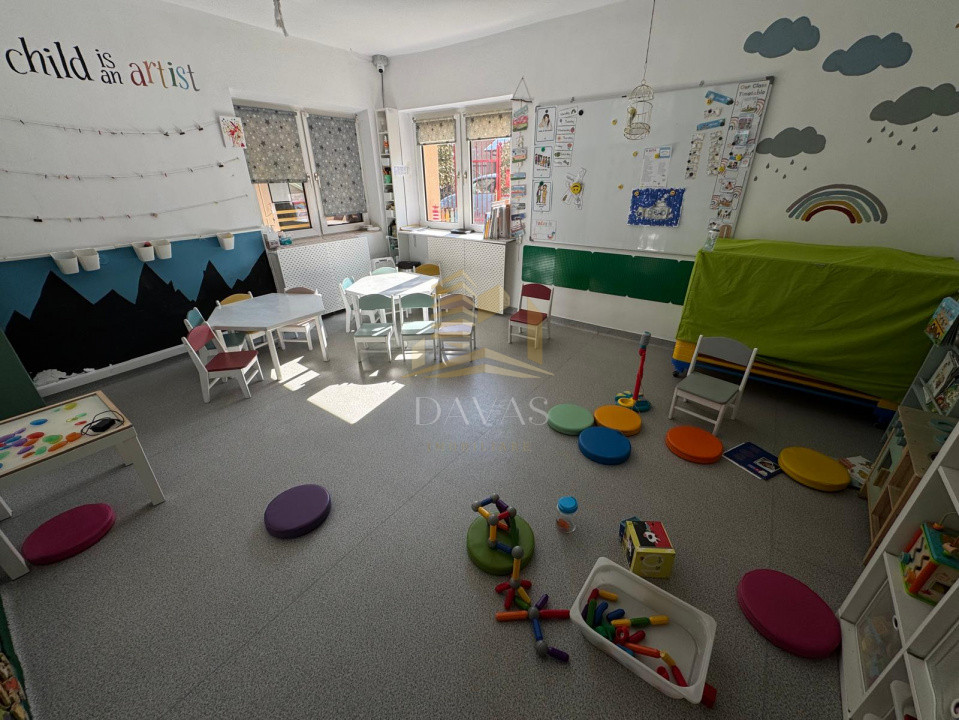 Casa individuala ideală pentru After-School | Dambul Rotund 