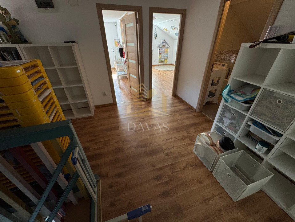 Casa individuala ideală pentru After-School | Dambul Rotund 