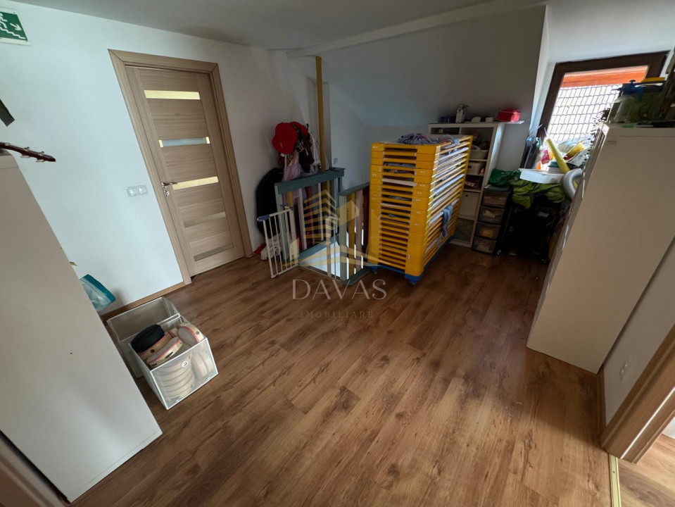 Casa individuala ideală pentru After-School | Dambul Rotund 