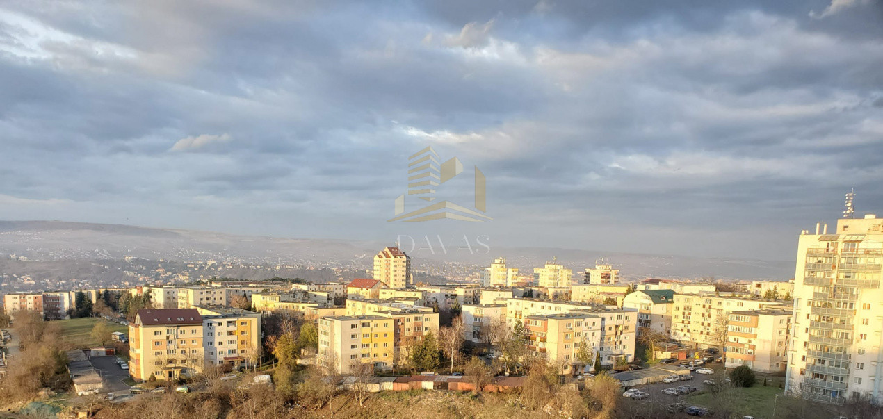 Apartament de 3 camere semidecomandat | Ansamblul Seasons