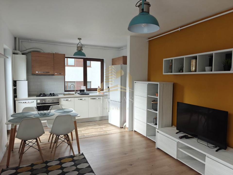 Apartament de 2 camere semidecomandat | Buna Ziua 