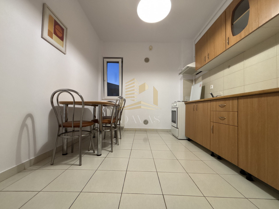 Apartament de o camera decomandat | 56 mp | Sala Sporturilor 