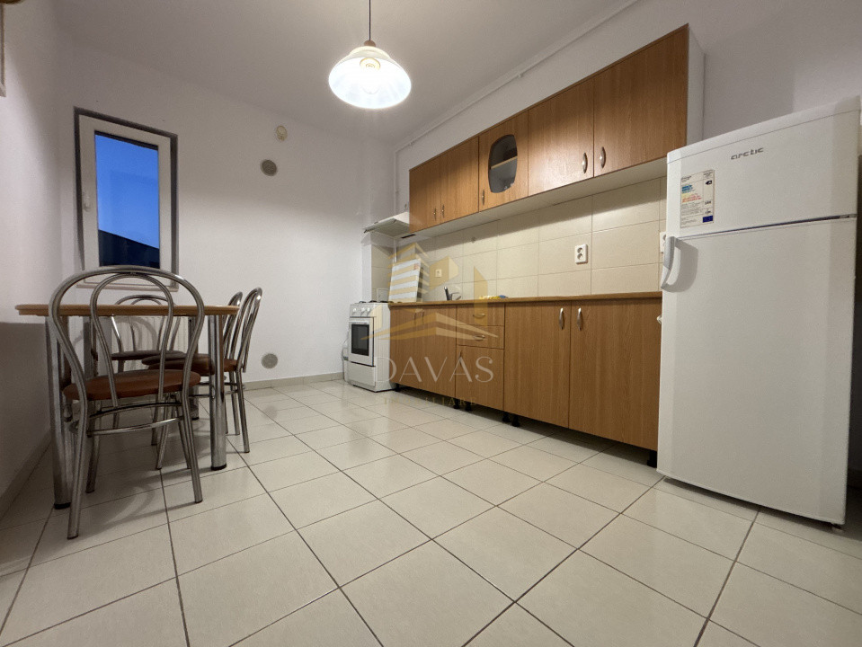 Apartament de o camera decomandat | 56 mp | Sala Sporturilor 