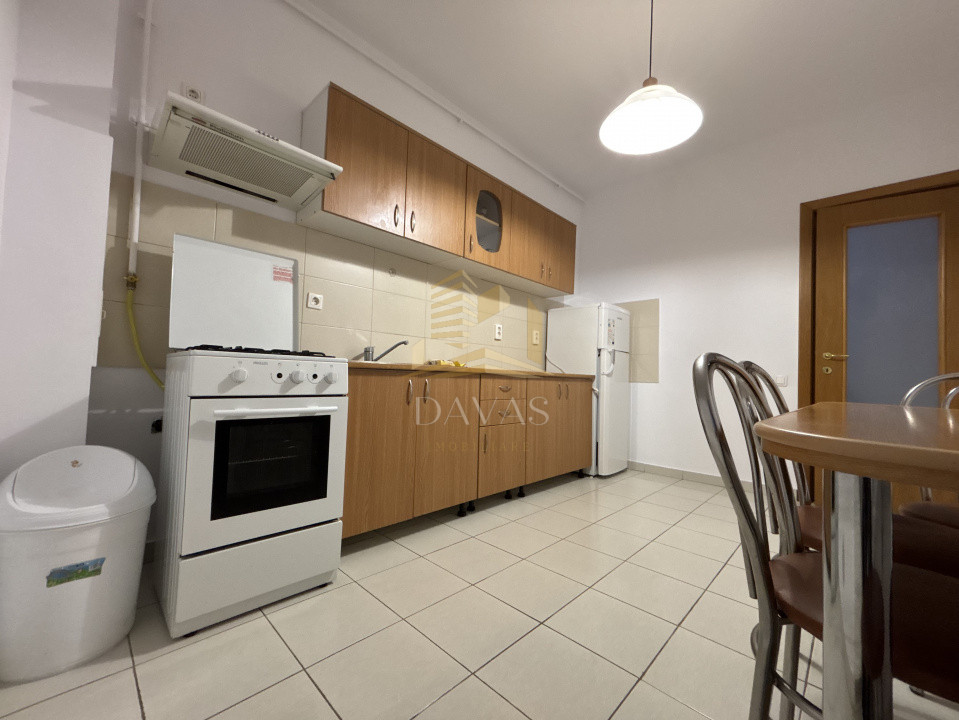 Apartament de o camera decomandat | 56 mp | Sala Sporturilor 