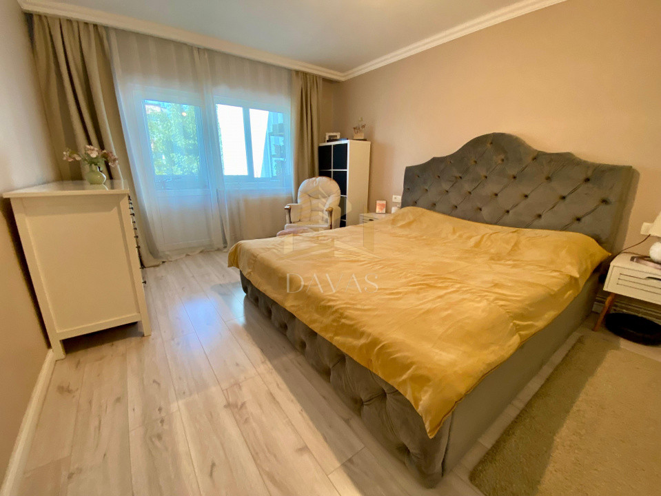 Apartament de 4 camere decomandat | Între Lacuri 