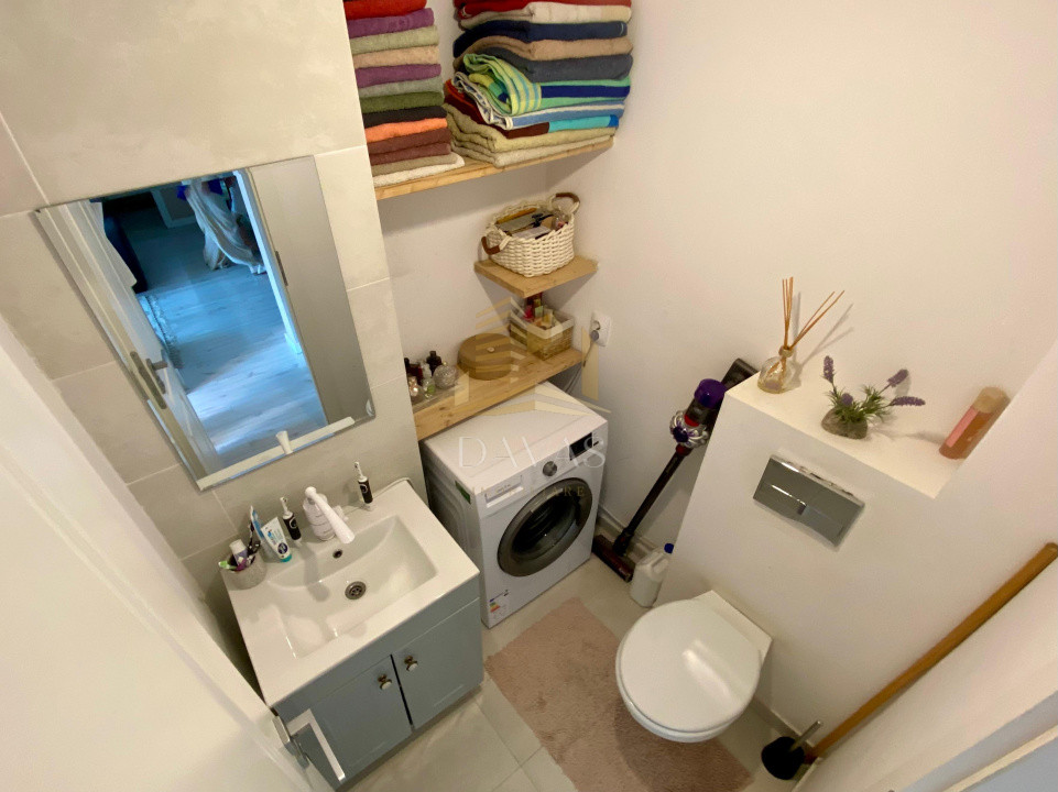 Apartament de 4 camere decomandat | Între Lacuri 