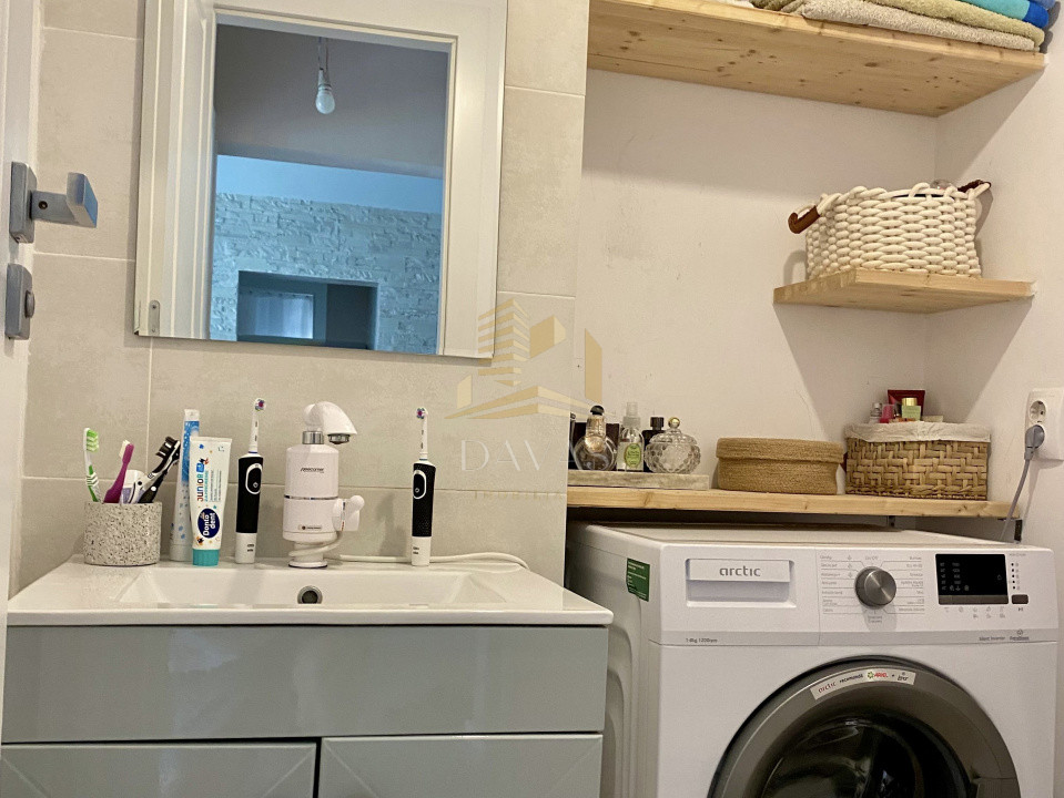 Apartament de 4 camere decomandat | Între Lacuri 