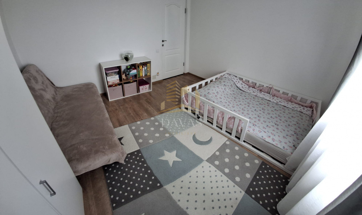 Apartament de 3 camere semidecomandat | Vivo