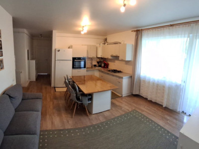 Apartament de 3 camere semidecomandat | Vivo