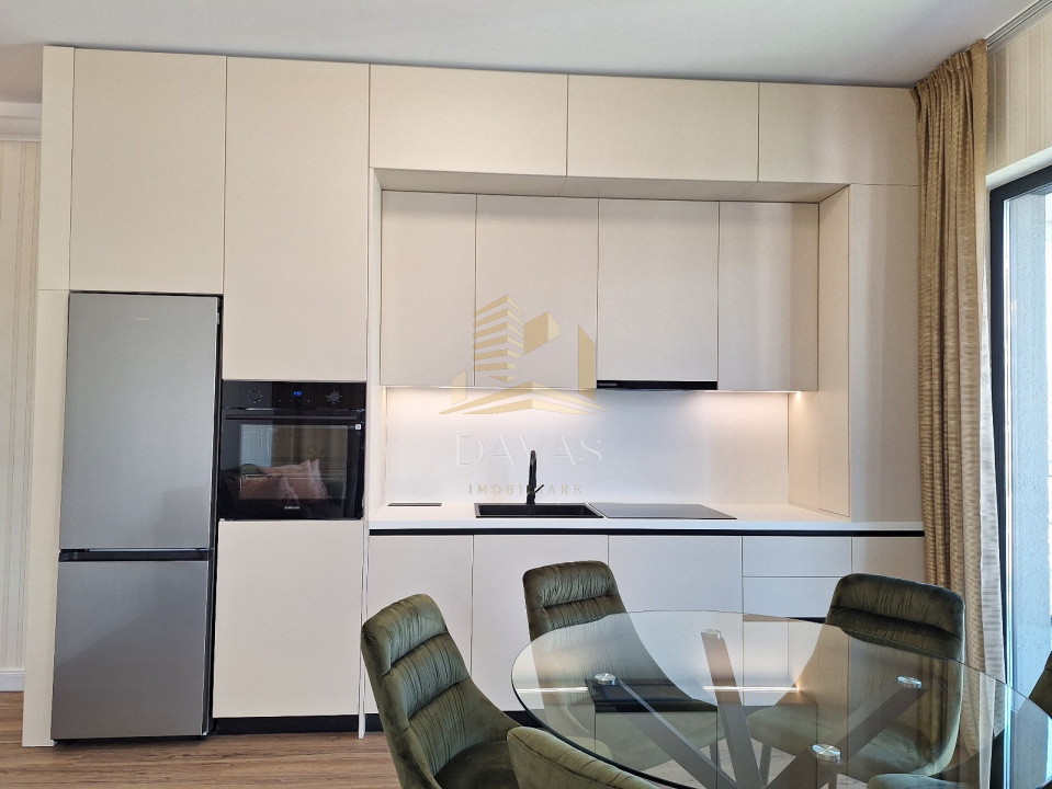 Apartament de 4 camere semidecomandat | Frunzișului | Vedere Panoramica
