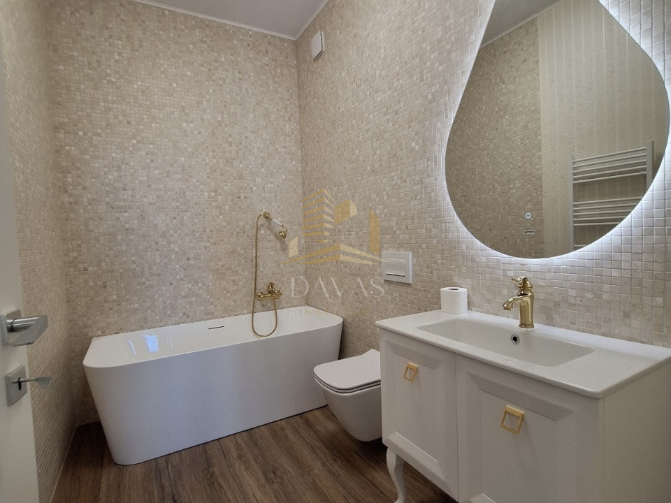 Apartament de 4 camere semidecomandat | Frunzișului | Vedere Panoramica