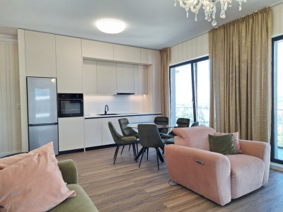 Apartament de 4 camere semidecomandat | Frunzișului | Vedere Panoramica