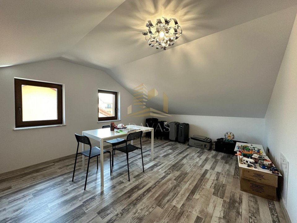 Casa tip duplex LUX de inchiriat | Dezmir | Teren liber 300mp