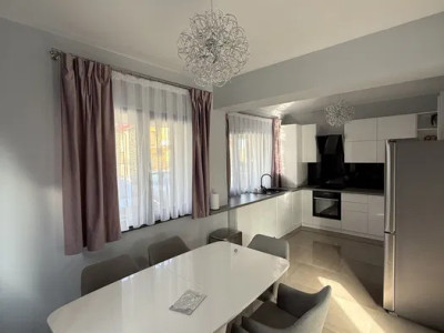 Duplex de inchiriat | Europa | Zona retrasa