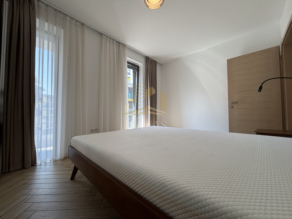 Apartament de 2 camere semidecomandat | Str. Bucuresti 