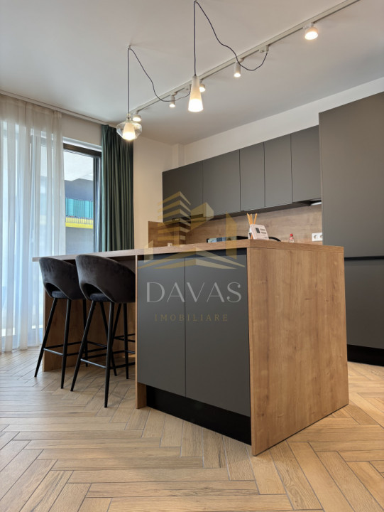 Apartament de 2 camere semidecomandat | Str. Bucuresti 