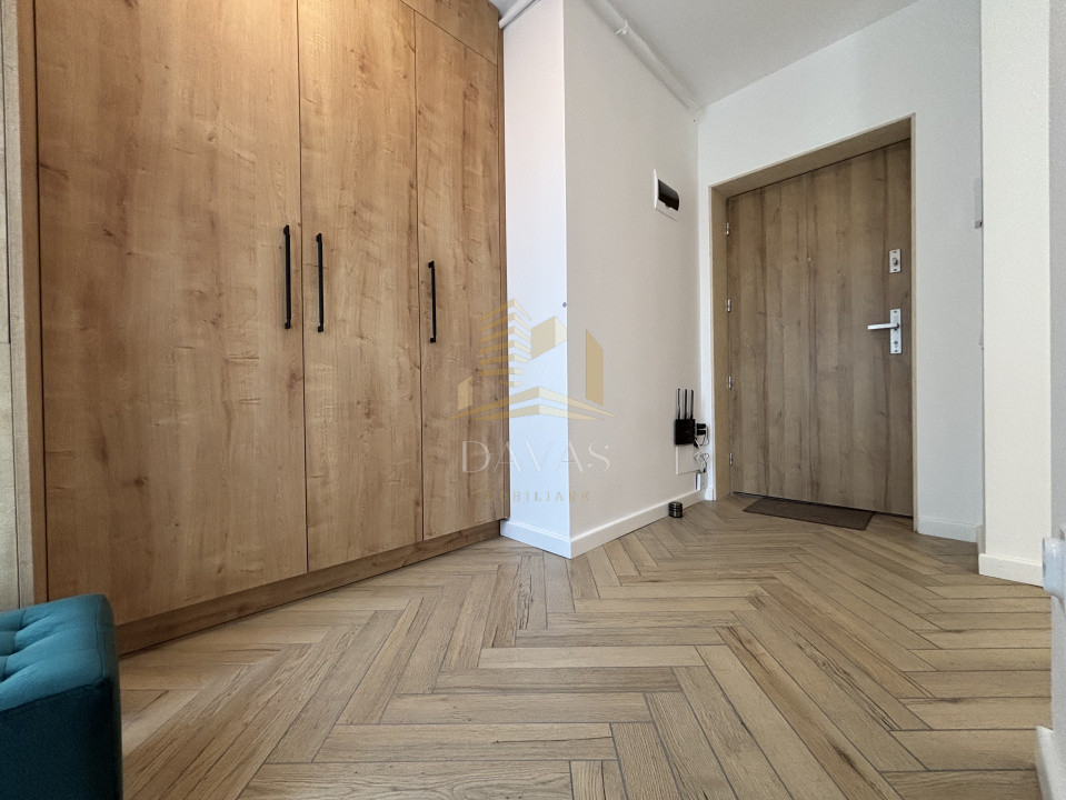 Apartament de 2 camere semidecomandat | Str. Bucuresti 