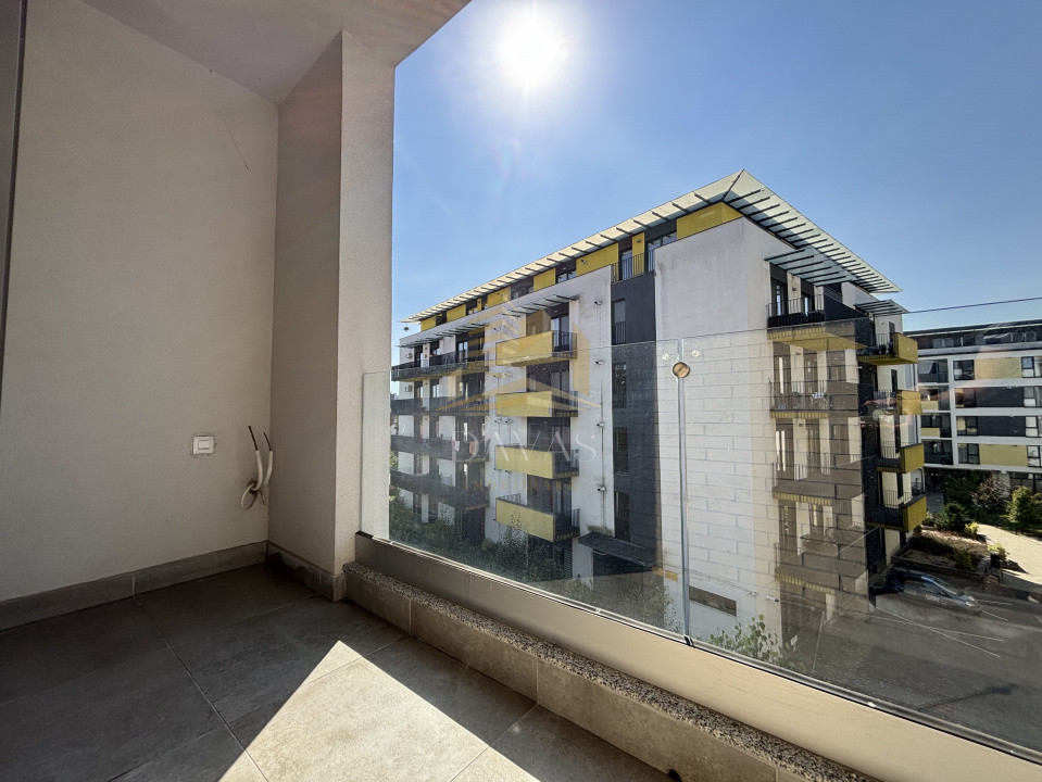Apartament de 2 camere semidecomandat | Str. Bucuresti 
