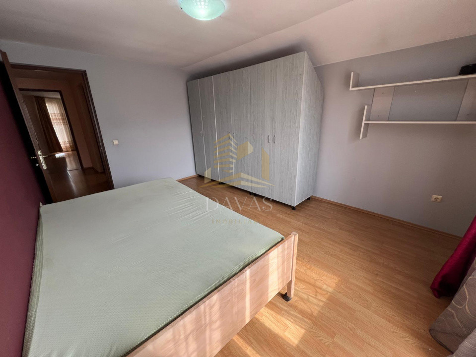 Casa cu 4 camere |  Dambul Rotund | Autogara 