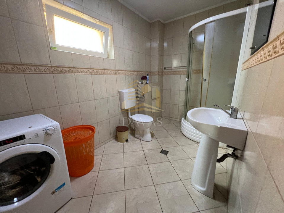 Casa cu 4 camere |  Dambul Rotund | Autogara 
