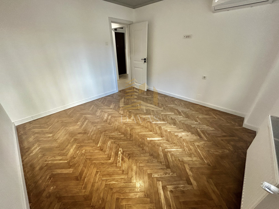 Apartament 2 camere de vanzare | Manastur | Parter cu balcon
