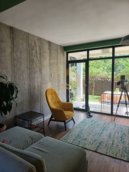 Casa tip duplex 4 camere de inchiriat | Floresti | Teren 400mp