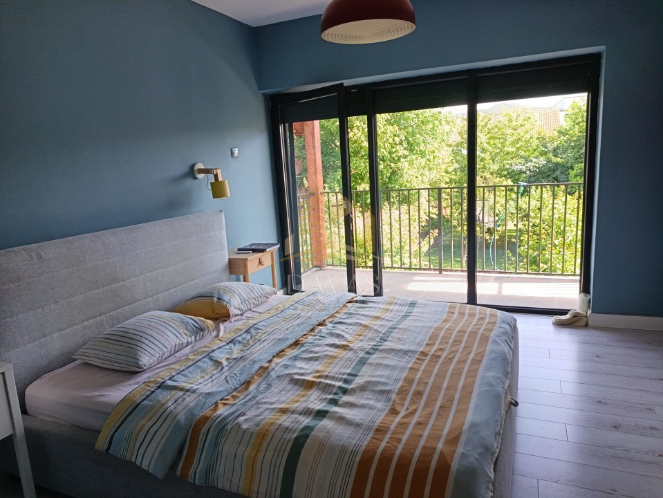 Casa tip duplex 4 camere de inchiriat | Floresti | Teren 400mp