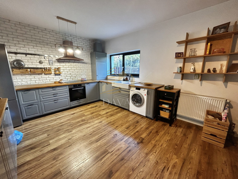 Casa individuala 4 camere de inchiriat | Floresti | Teren 400mp