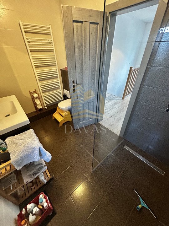 Casa individuala 4 camere de inchiriat | Floresti | Teren 400mp