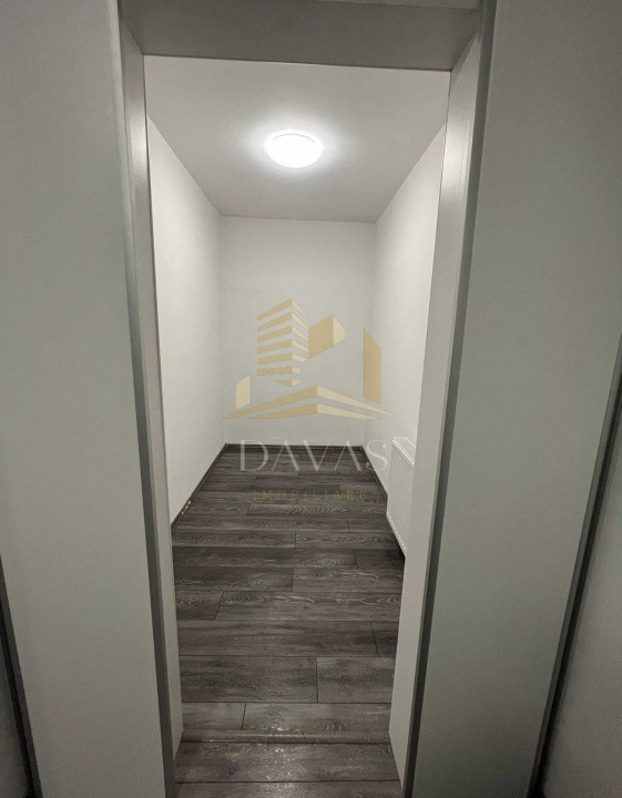 Apartament 2 camere de vanzare | Dambul Rotund | Semidecomandat
