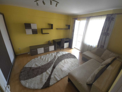 Apartament o camera de vanzare | Intre Lacuri | Parcare cu CF inclusa