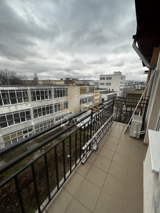 Apartament 3 camere | Zona Clujana | Bloc 2007