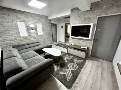 Apartament 3 camere | Zona Clujana | Bloc 2007