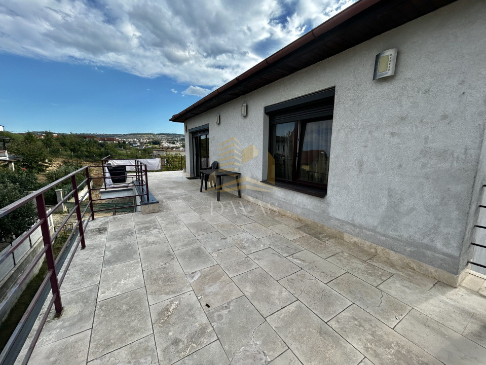 Penthouse 2 camere de vanzare | Zorilor | Terasa 60mp | Parcare