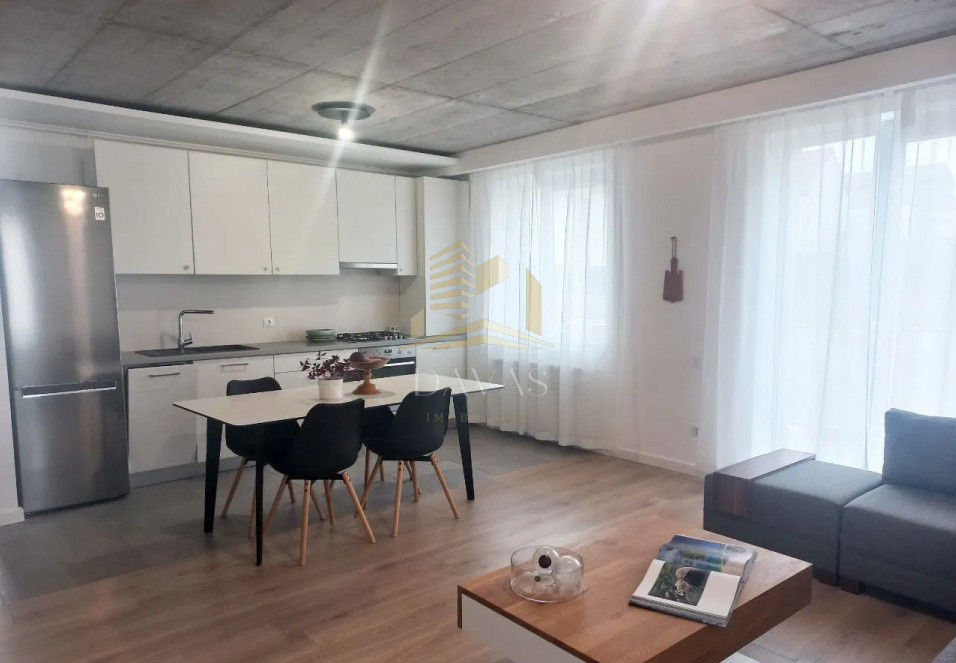 Apartament 3 camere | Eugen Ionesco 