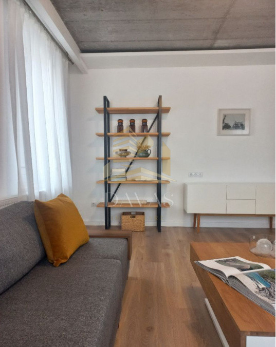 Apartament 3 camere | Eugen Ionesco 
