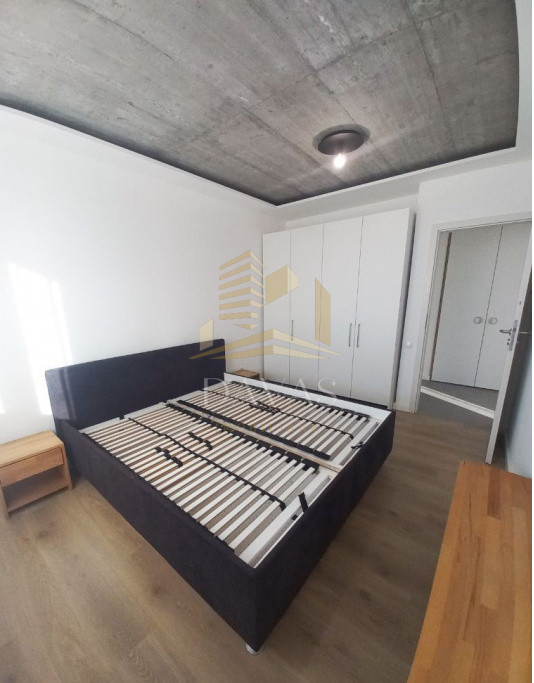 Apartament 3 camere | Eugen Ionesco 