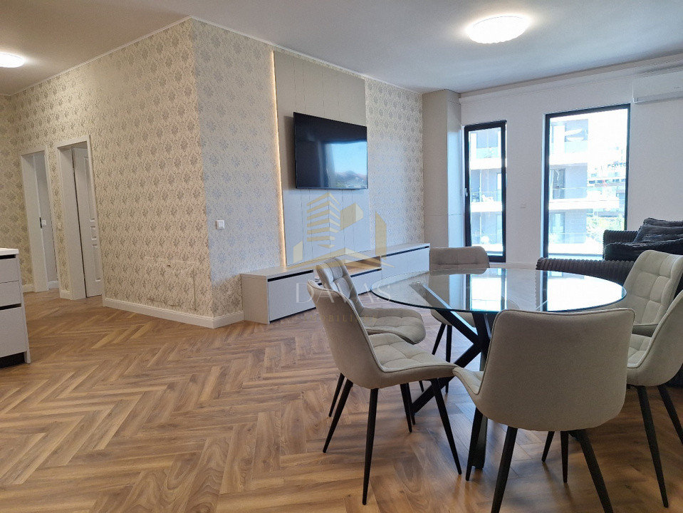 Apartament de 3 camere semidecomandat | Frunzișului | Vedere Panoramica